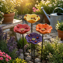 Carica l'immagine nel visualizzatore di Gallery, Fiori di coccinella fatti a mano – Abbeveratoi in ceramica resistenti alle intemperie, set da 4