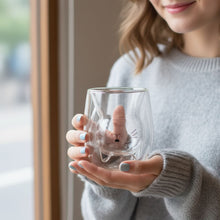 Carica l'immagine nel visualizzatore di Gallery, Tazza MiauGlas - Delicata sulle mani, elegante, per amanti dei gatti
