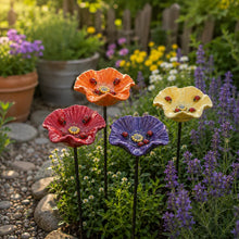 Carica l'immagine nel visualizzatore di Gallery, Abbeveratoi in ceramica con fiori di coccinella
